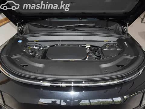 LiXiang L8 Рестайлинг 1.5hyb AT 4WD