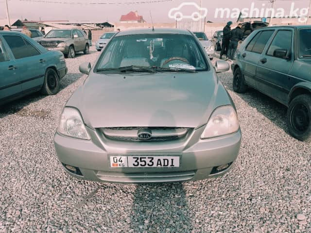 Kia Rio I 1.6 MT