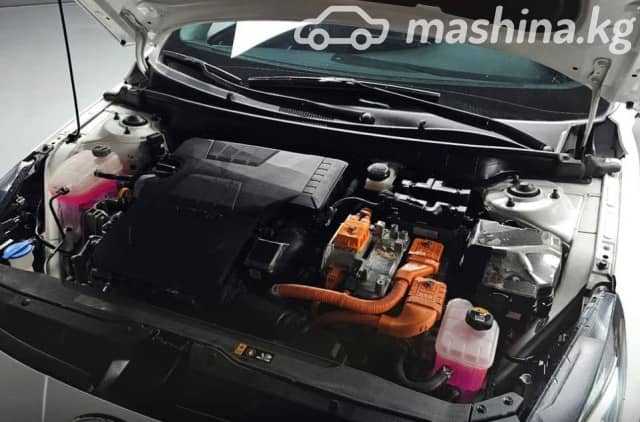 Hyundai Avante VII 1.6hyb AMT