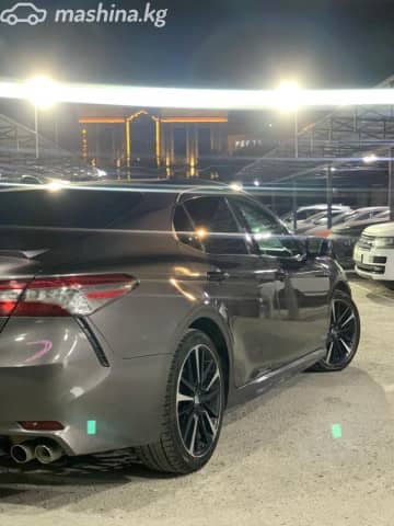 Toyota Camry VIII (XV70) 2.5 AT