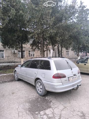 Toyota Avensis I Рестайлинг 2.0d MT