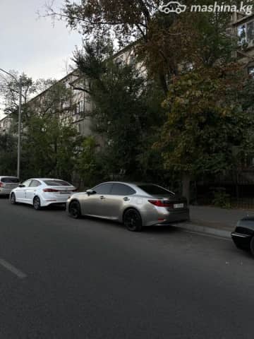 Lexus ES VI Рестайлинг 300h 2.5hyb CVT