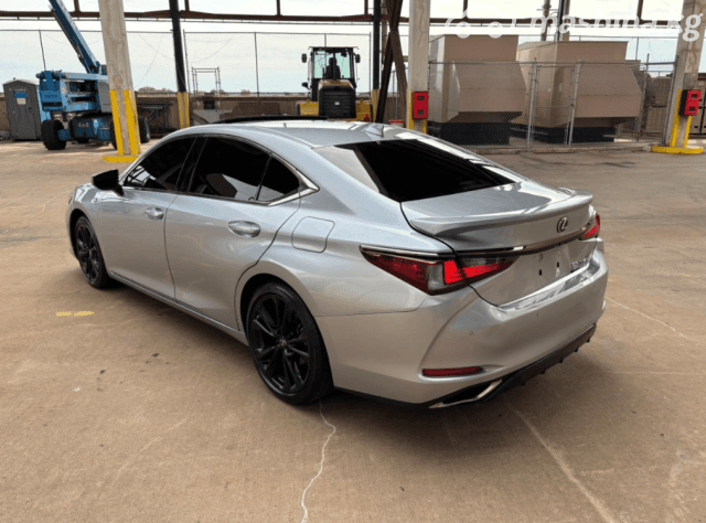 Lexus ES VII 350 3.5 AT