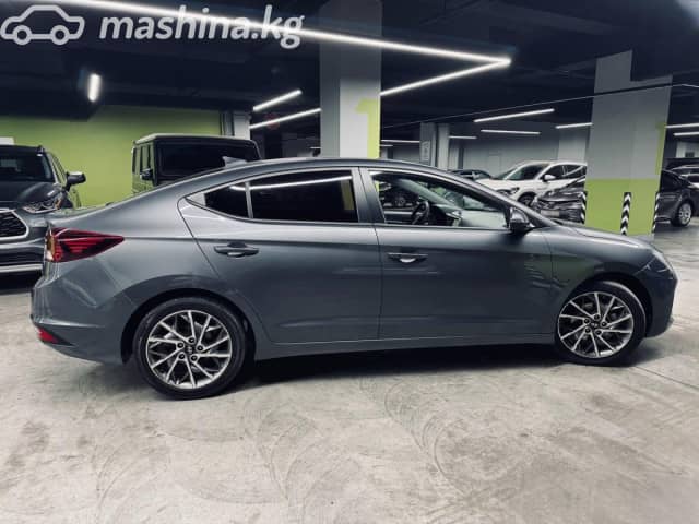 Hyundai Avante VI Рестайлинг 1.6 CVT
