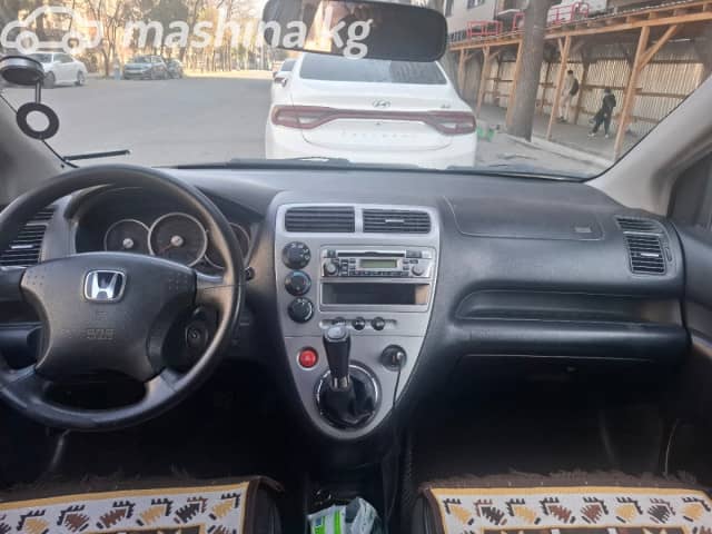 Honda Civic VII Рестайлинг 1.6 MT