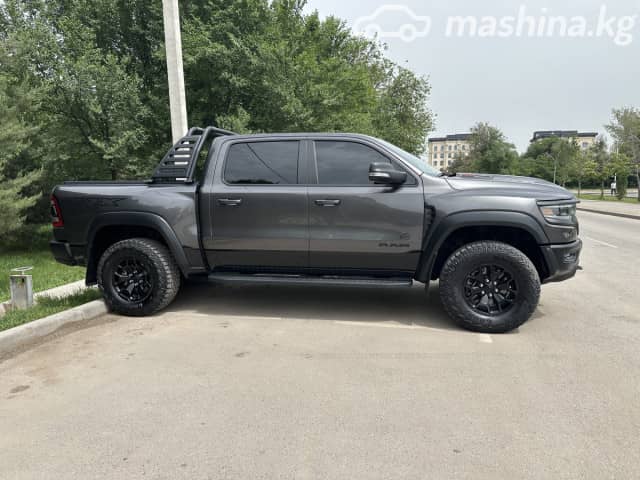 RAM 1500 V Mammoth 1000 6.2 AT 4WD