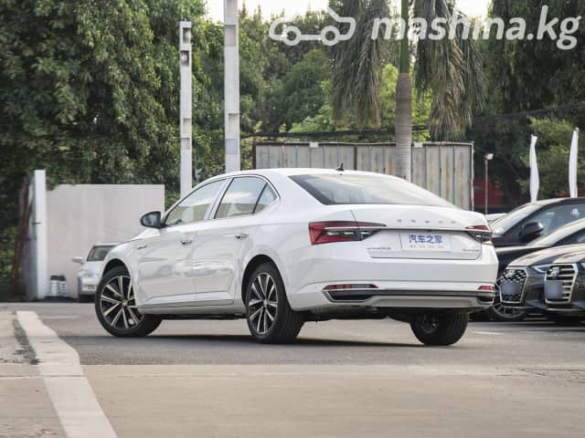 Skoda Superb III 1.4 AT