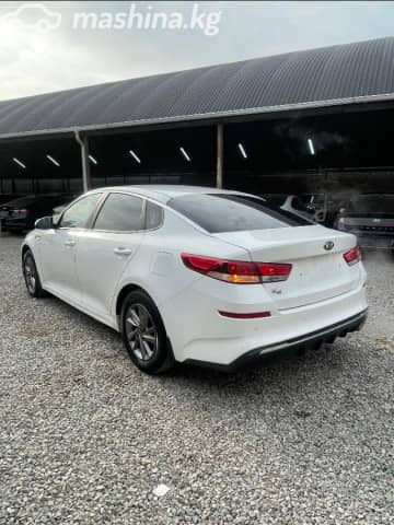 Kia K5 II 2.0 AT