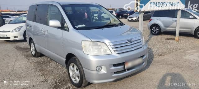 Toyota Noah I (R60) 2.0 AT