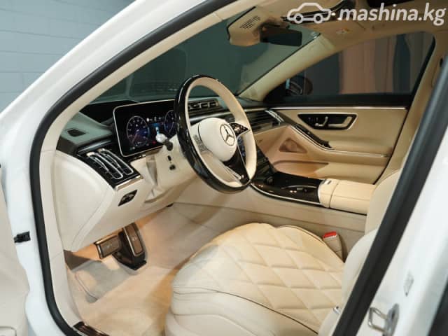 Mercedes-Benz Maybach S-Класс II (Z223) 580 4.0 AT 4WD