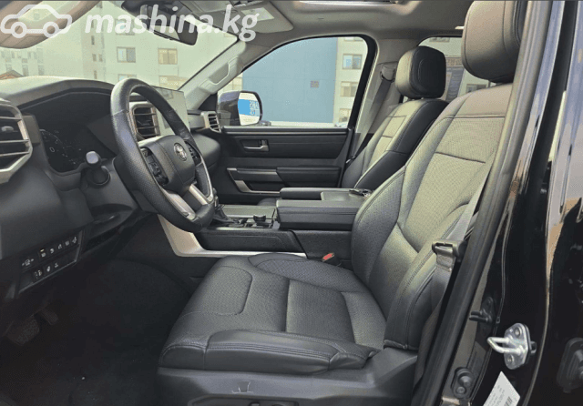 Toyota Sequoia III 3.5hyb AT 4WD