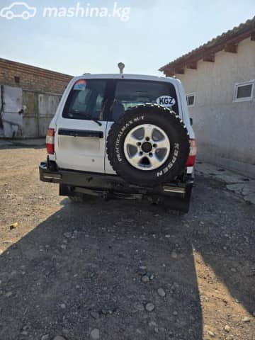 Toyota Land Cruiser 100 Series 105 4.5 MT 4WD