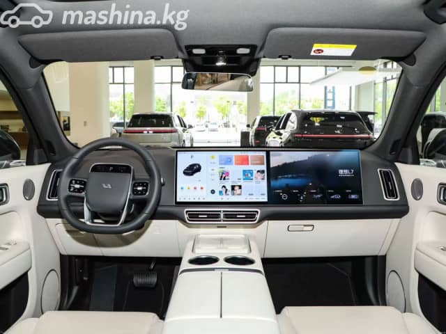 LiXiang L7 Рестайлинг 1.5hyb AT 4WD