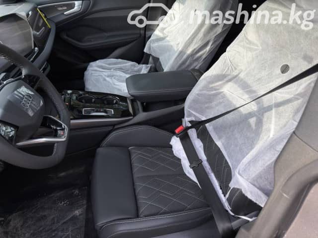 Audi A5 III (B10) 2.0 AMT 4WD