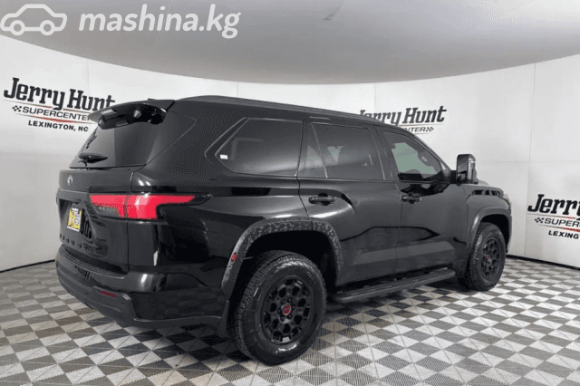 Toyota Sequoia III 3.5hyb AT 4WD