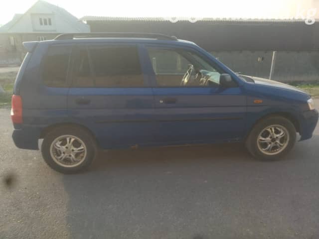 Mazda Demio I (DW) 1.3 MT