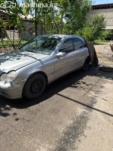 Mercedes-Benz C-Класс II (W203) 220 2.2d AT