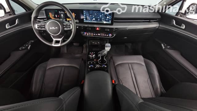 Kia K5 III Рестайлинг 2.0hyb AT