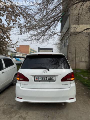 Toyota Ipsum II (M20) 2.4 AT 4WD