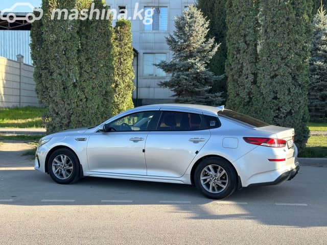 Kia K5 II 2.0 AT