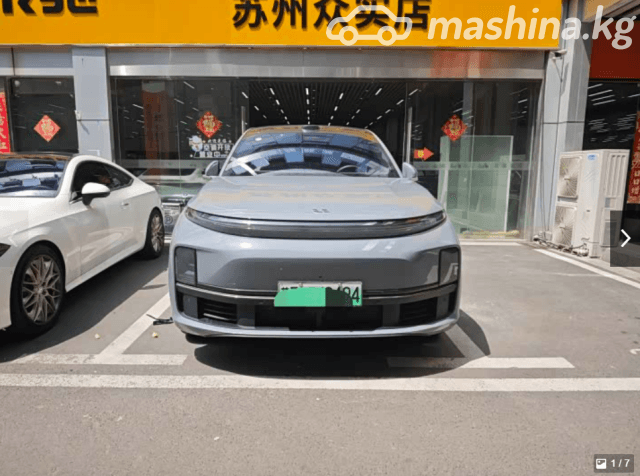LiXiang L7 Рестайлинг 1.5hyb AT 4WD