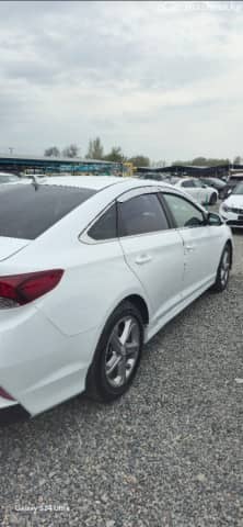 Hyundai Sonata VIII (DN8) LPi 2.0 AT