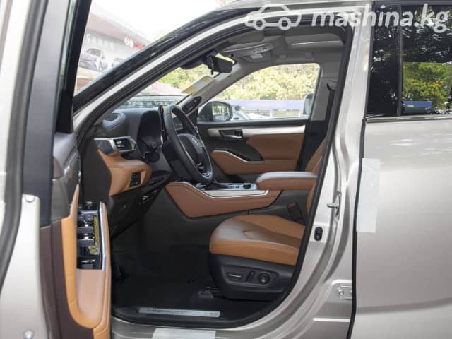 Toyota Highlander IV (U70) 2.4 AT