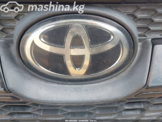 Toyota Corolla XII (E210) 1.8 CVT