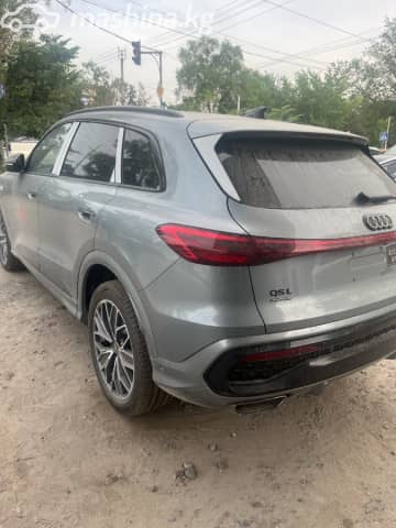 Audi Q5 III 40 TFSI 2.0 AMT 4WD