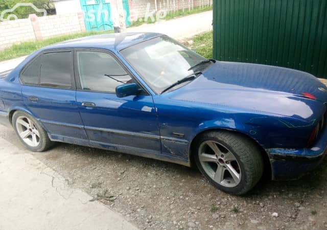 BMW 5 серии III (E34) 525i 2.5 MT