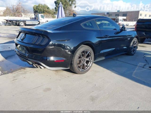 Ford Mustang VI Рестайлинг 2.3 MT