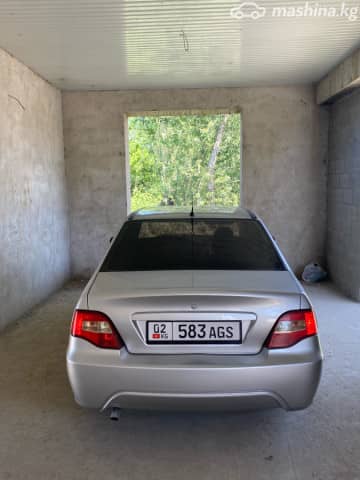 Daewoo Nexia I Рестайлинг 1.5 MT