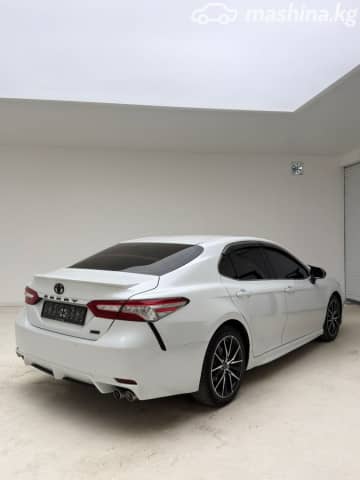 Toyota Camry VIII (XV70) 2.5 AT