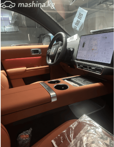 LiXiang L7 Рестайлинг 1.5hyb AT 4WD