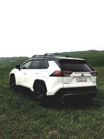 Toyota RAV4 V (XA50) 2.5hyb CVT 4WD