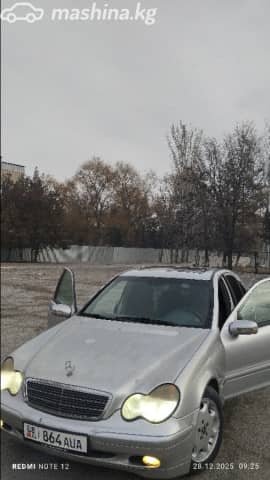 Mercedes-Benz C-Класс II (W203) 200 2.0 AT