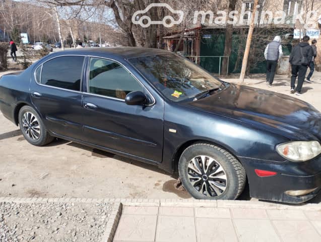 Nissan Cefiro III (A33) 2.0 AT