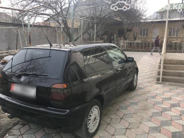 Volkswagen Golf III 1.8 MT