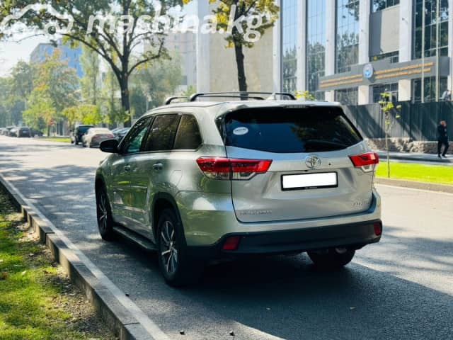 Toyota Highlander III (U50) Рестайлинг 3.5 AT 4WD