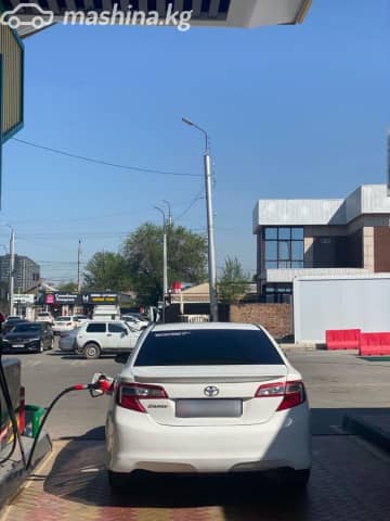 Toyota Camry VII (XV50) 2.5 AT