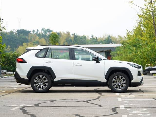 Toyota RAV4 V (XA50) 2.5 AT