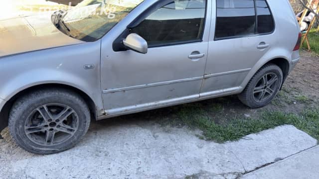 Volkswagen Golf IV 1.6 MT