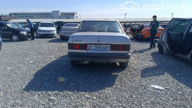 Mercedes-Benz 190 (W201) 2.0 MT