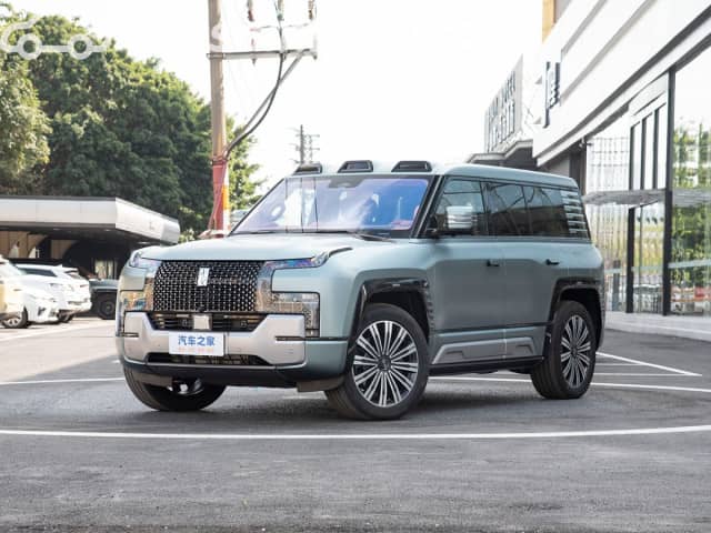 BYD Yangwang U8 2.0hyb AT 4WD