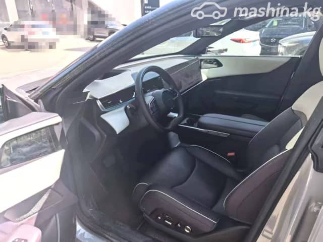 Mazda EZ-60 1.5hyb AT