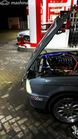 BMW 3 серии II (E30) 325i 2.5 MT