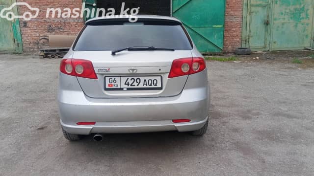 Chevrolet Lacetti 1.8 MT