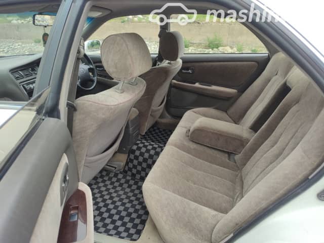 Toyota Chaser VI (X100) 2.5 AT