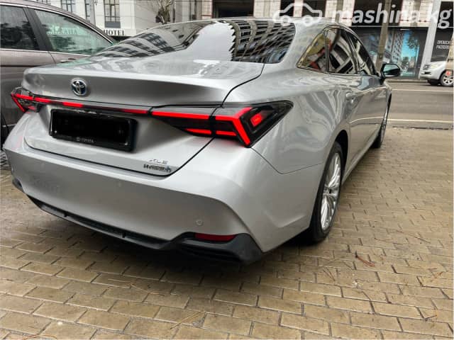 Toyota Avalon V 2.5hyb CVT