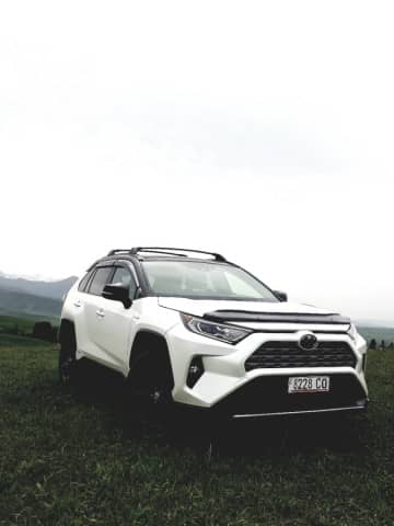 Toyota RAV4 V (XA50) 2.5hyb CVT 4WD